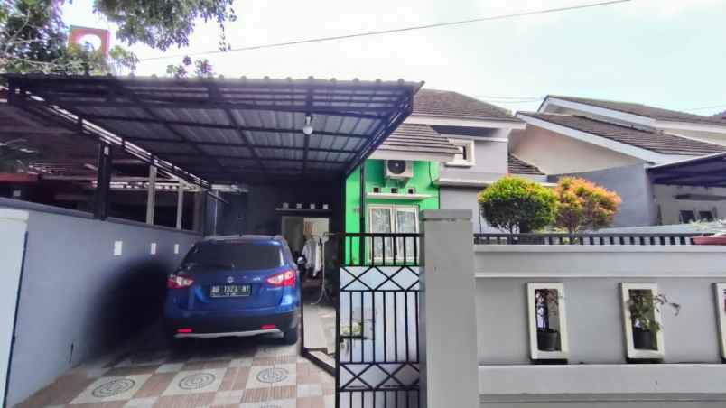 dijual rumah wedomartani