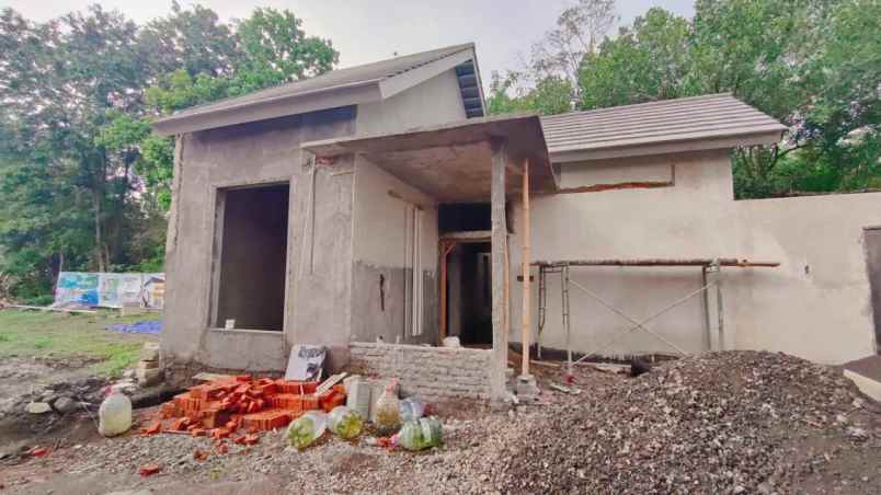 dijual rumah wedomartani ngemplak