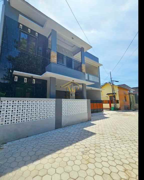 dijual rumah wedomartani ngemplak