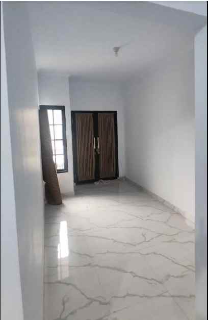 dijual rumah white house premier 3