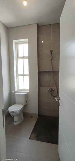 dijual rumah wisata bukit mas