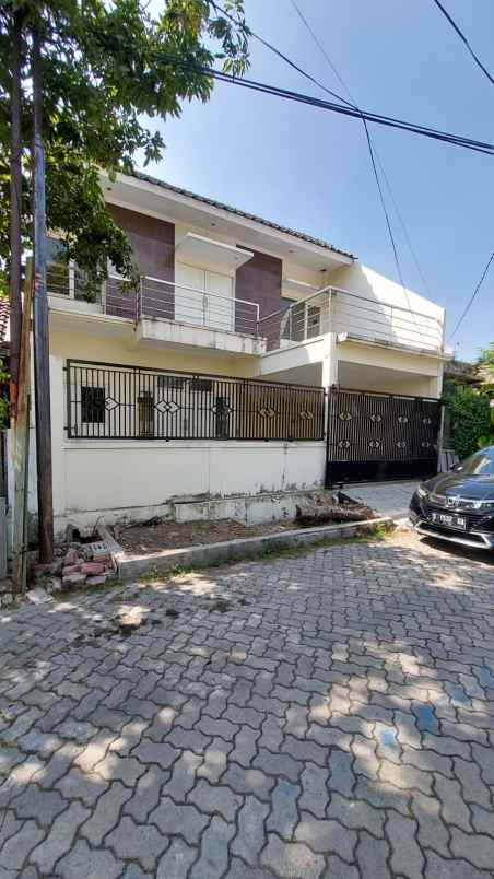 dijual rumah wisma kedungasem