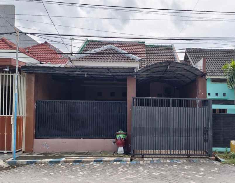 dijual rumah wisma tropodo waru