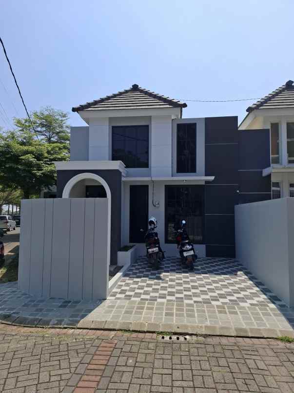 dijual rumah wonokoyo