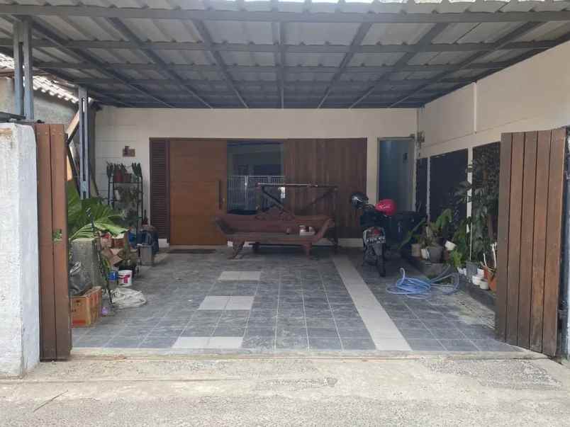 dijual sewa rumah 1 lantai siap huni di cipete utara