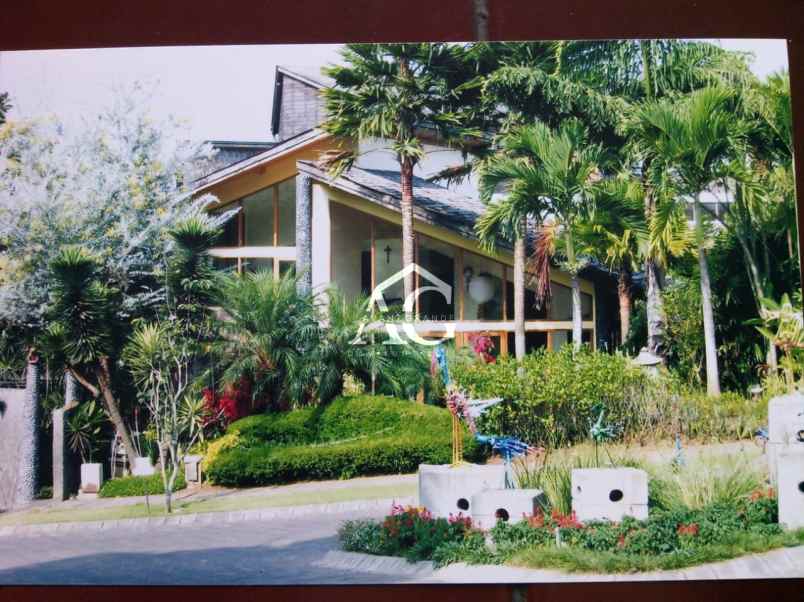 dijual sewa villa club bunga batu