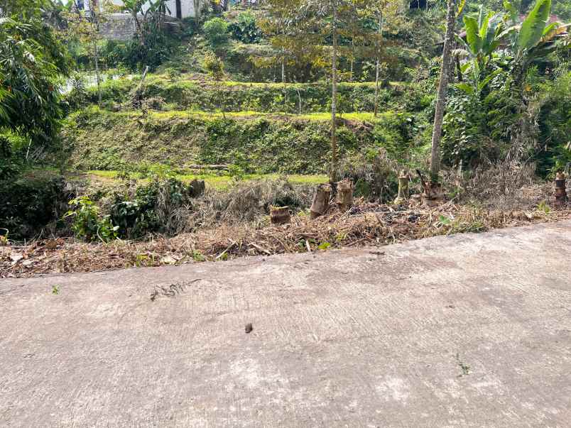 dijual tanah 60m 70jt dikelilingi wisata kemuning