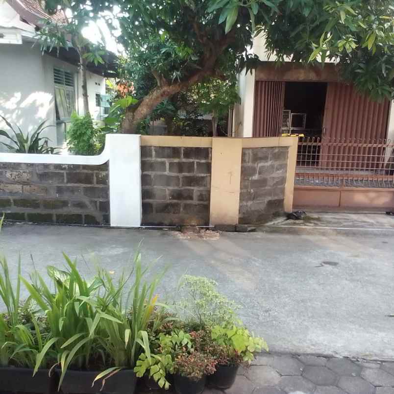 dijual tanah dan bangunan di kalasan sleman yogyakarta