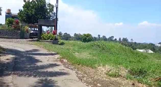 dijual tanah jalan desa padaasih