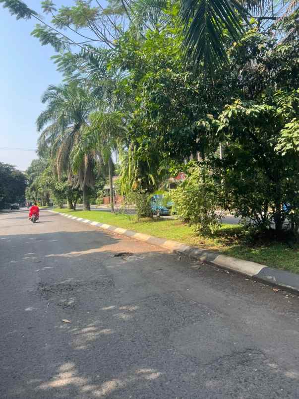 dijual tanah jalan raya cilodong