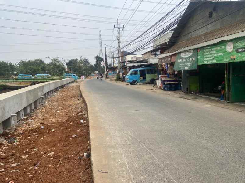 dijual tanah jalan raya cipayung