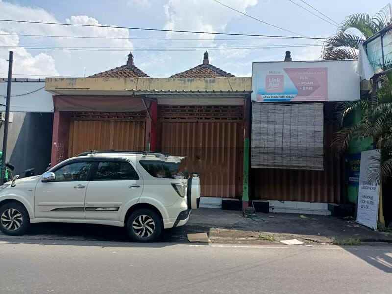 dijual tanah jalan raya pemogan