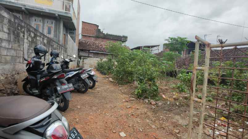 dijual tanah jl indragiri