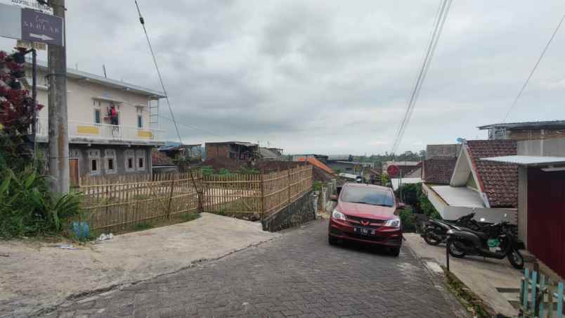 dijual tanah jl indragiri