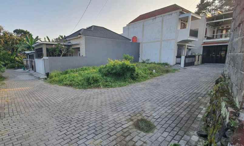 dijual tanah jl kaliurang km 12