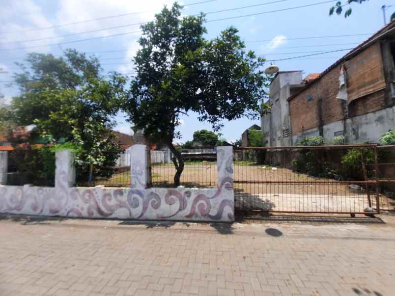 dijual tanah jl kusumanegara