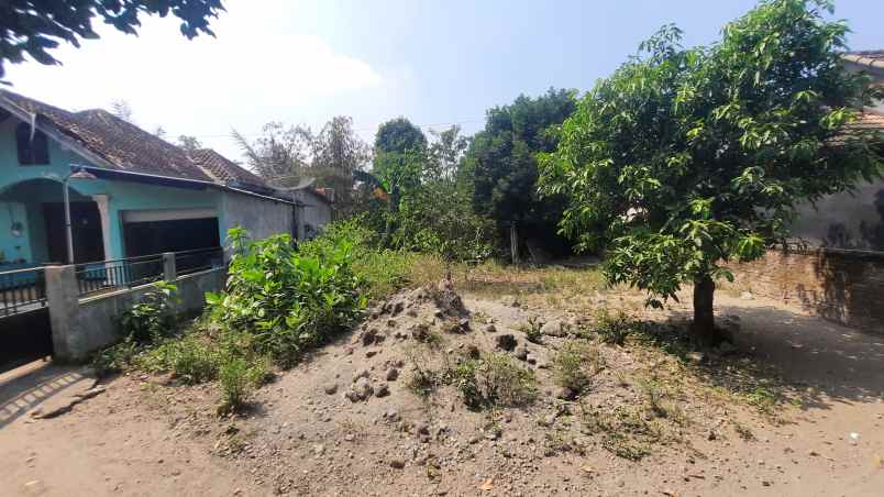 dijual tanah jl tiyasan condongcatur