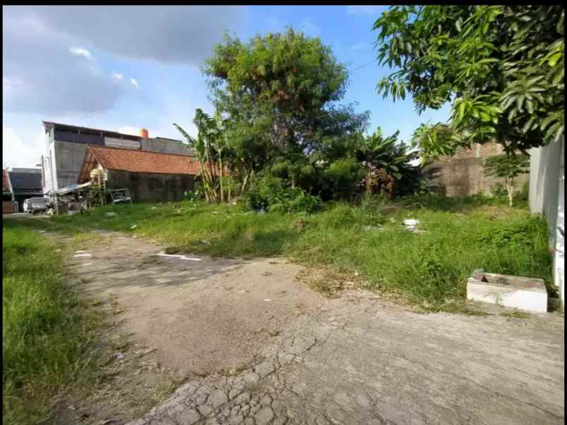 dijual tanah komplek margahayu raya
