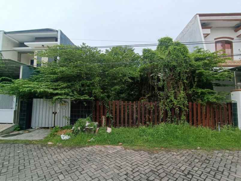 dijual tanah manyar tompotika manyar