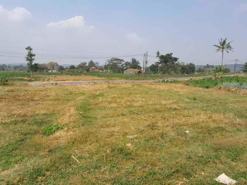 dijual tanah strategis pinggir jalan view gunung