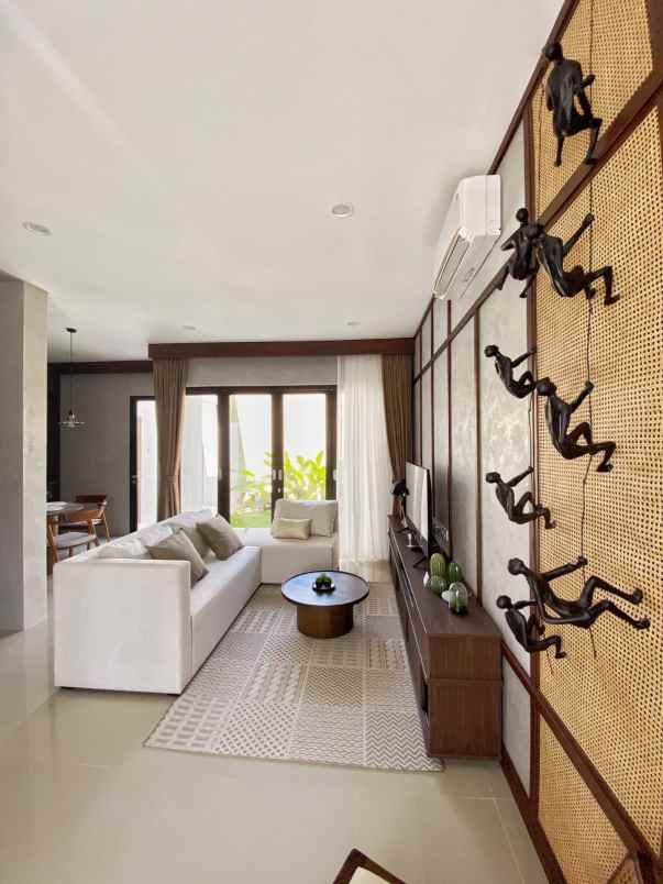 dijual villa 2 lantai di denpasar timur bali