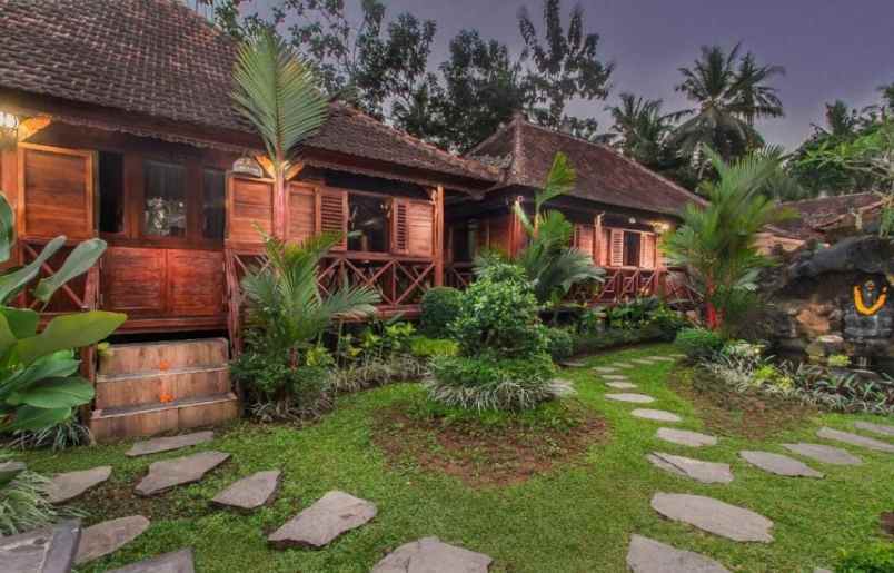 dijual villa jalan ubud gianyar bali