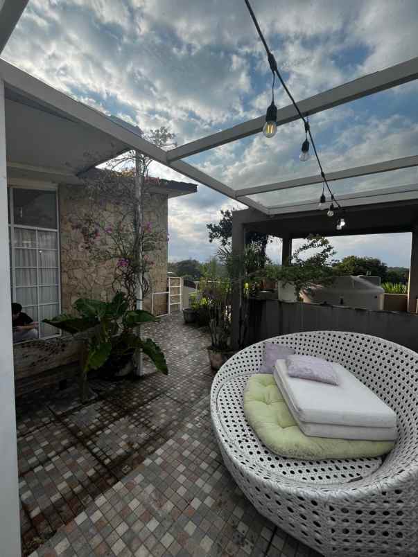 dijual villa jimbaran bali