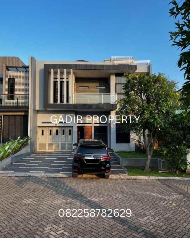 dijualrumah tatar kumalasinta kota baru parahyangan