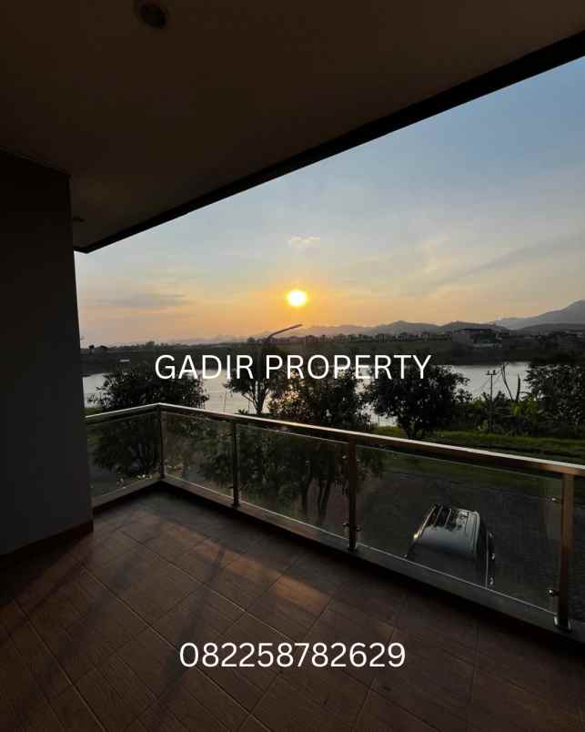 dijualrumah tatar kumalasinta kota baru parahyangan