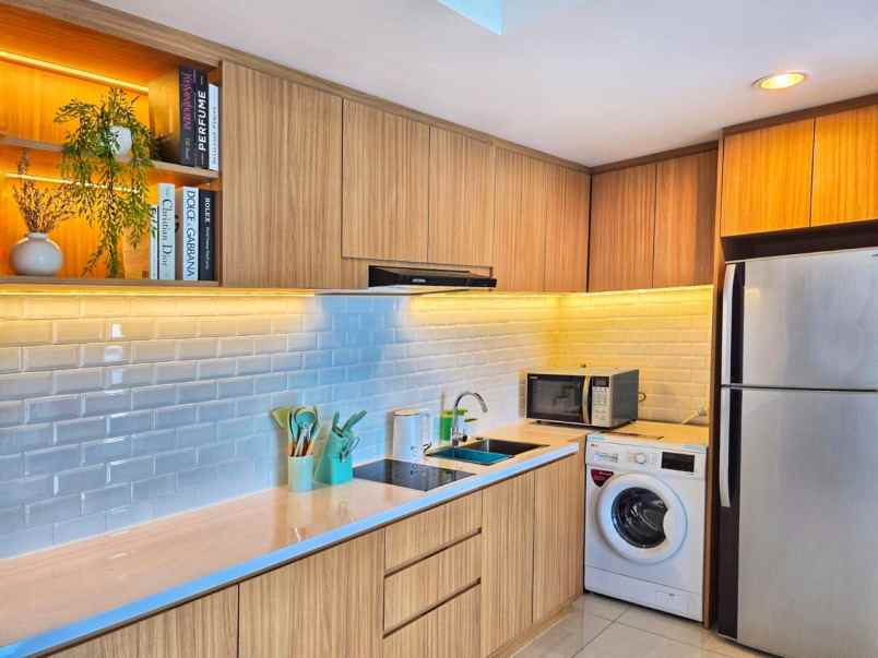 disewakan cepat apartemen kensington full furnished