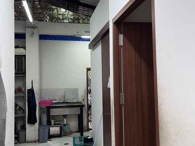 disewakan ruko gudang kantor duren sawit jakarta timur
