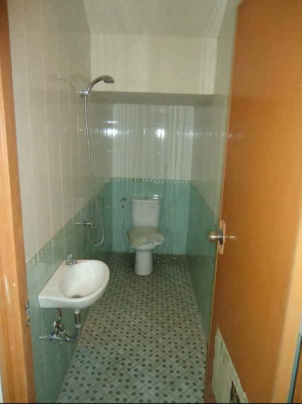 disewakan ruko gudang kantor jalan raya pos pengumben