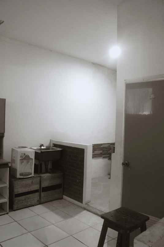disewakan ruko gudang kantor pandugo