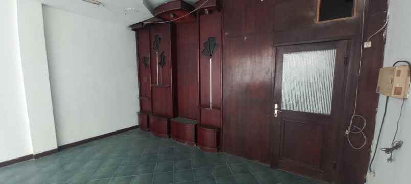 disewakan ruko gudang kantor panglima polim