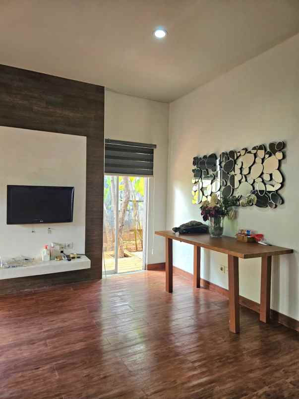 disewakan rumah cluster alamanda jgc