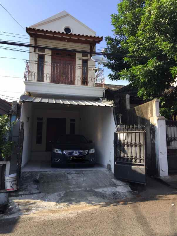 disewakan rumah di jl mampang prapatan jakarta selatan