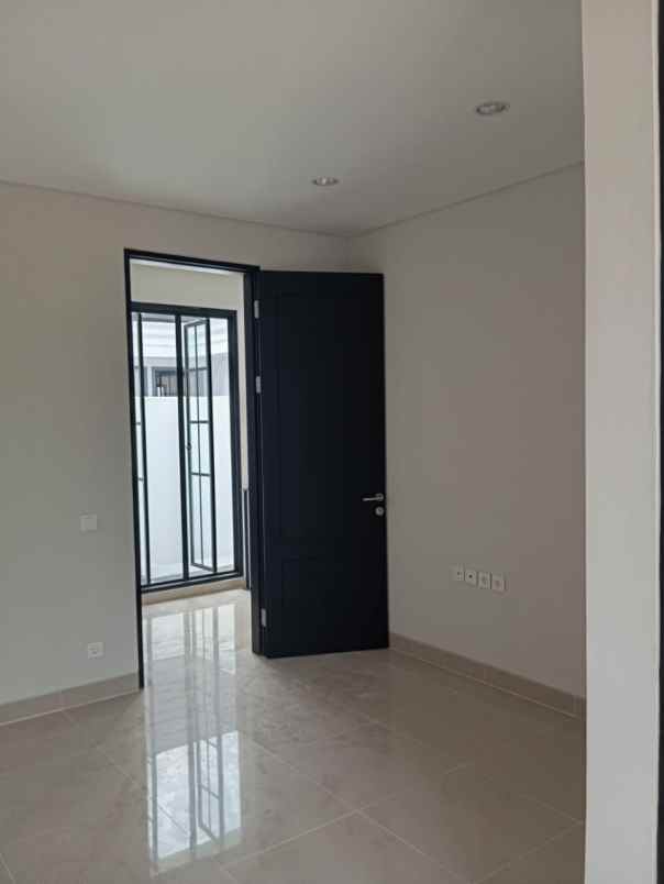 disewakan rumah dian istana