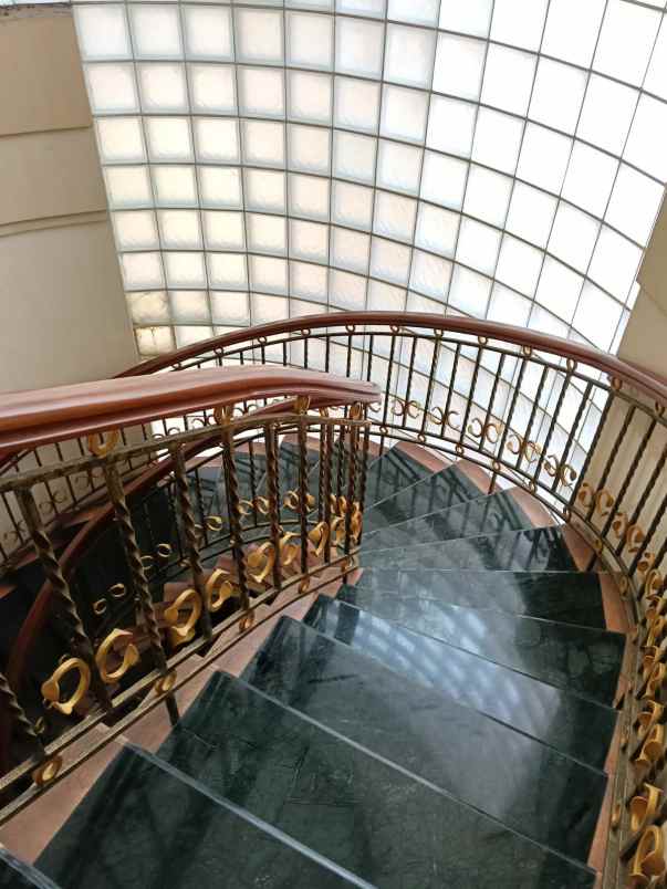 disewakan rumah graha famili