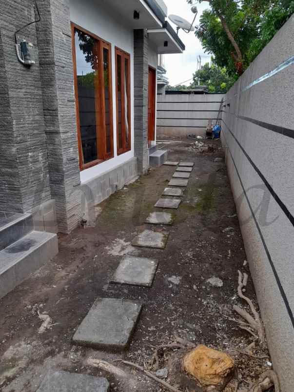 disewakan rumah jalan merdeka