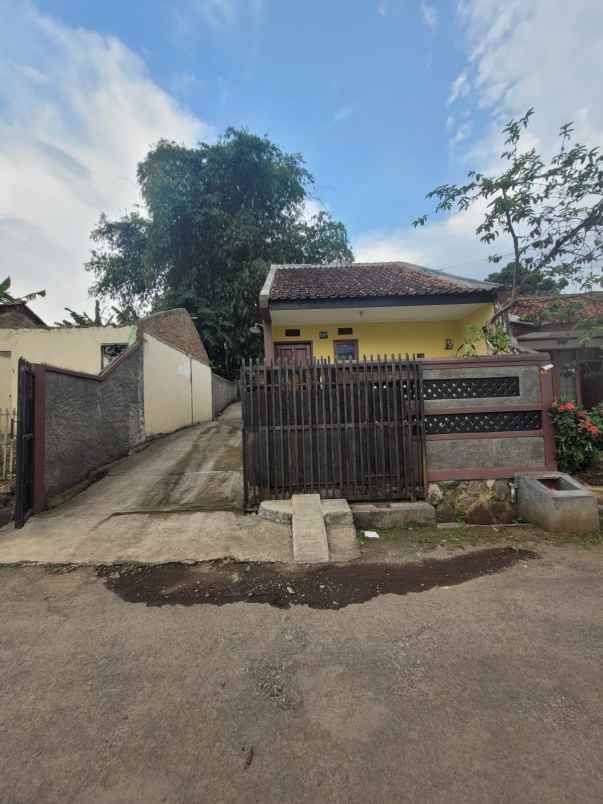 disewakan rumah jl astaraja banjaran