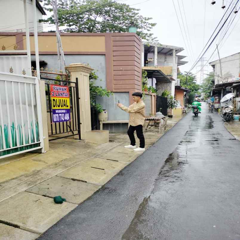 disewakan rumah jl kebanggaan no 33 kel