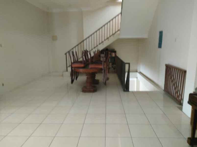 disewakan rumah kelapa gading