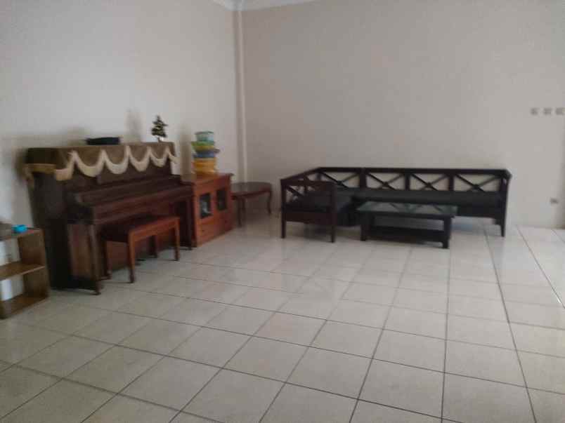 disewakan rumah kelapa gading