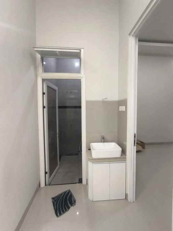 disewakan rumah ketintang