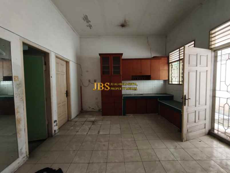 disewakan rumah komplek cemara hijau jalan