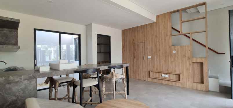 disewakan rumah minimalis di bsd siap huni