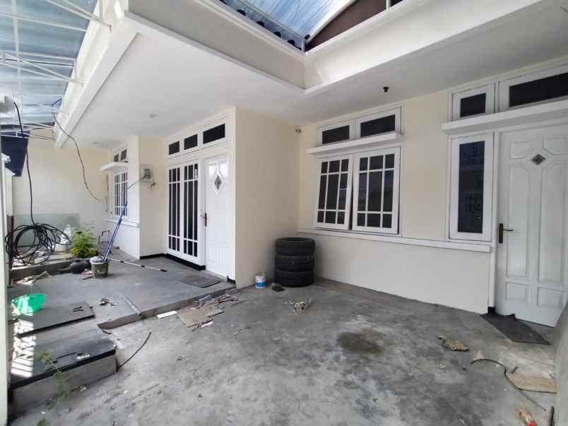 disewakan rumah mulyosari mas surabaya