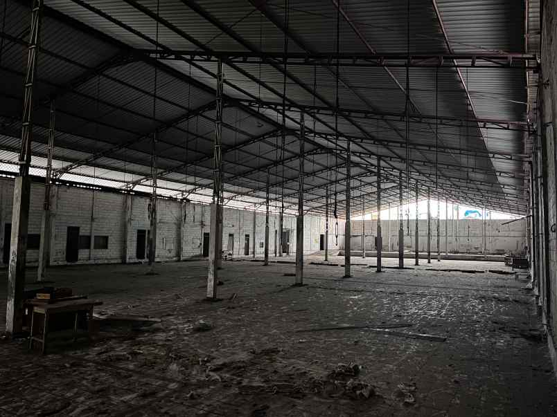 ex pabrik garmen dijual