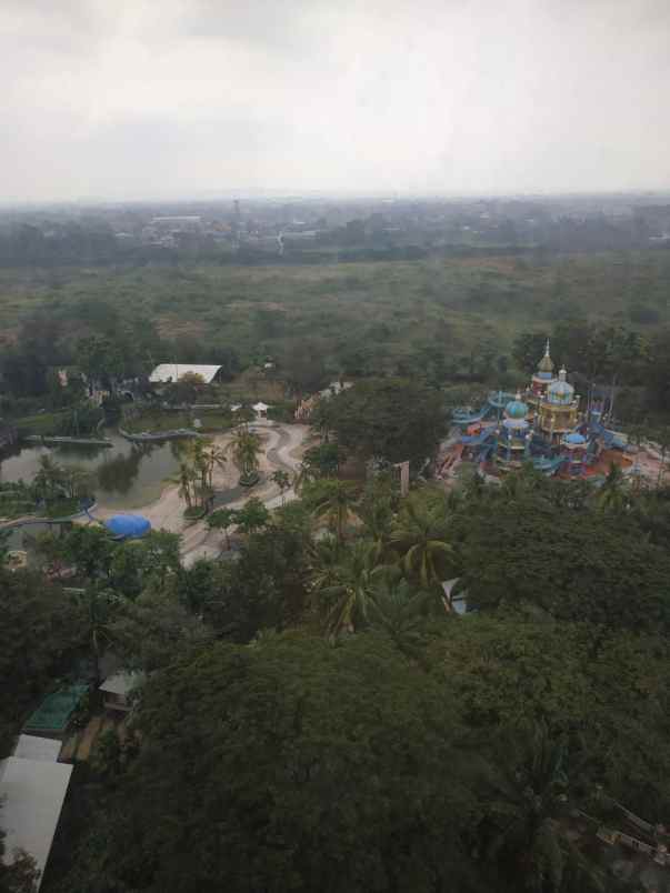 graha famili second terawat dekat pakuwon mall wiyung