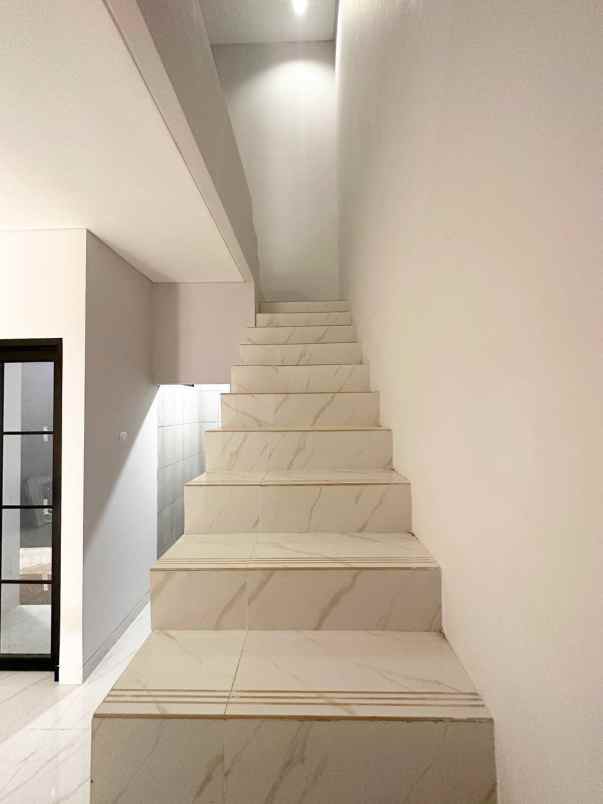 hunian strategis cluster cibubur ciracas jakarta timur